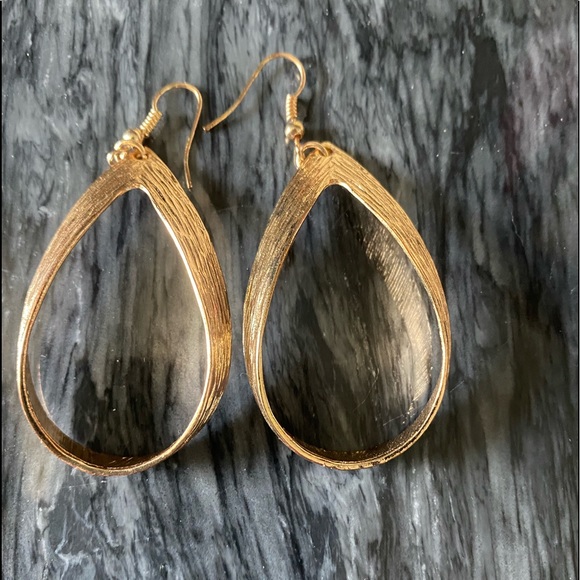 Gold Hoop Earrings - Picture 1 of 2